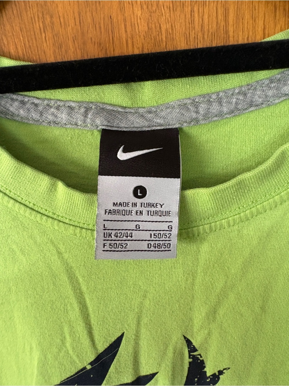 Nike Brazil National Soccer “Orgulho e Amor” Shirt, Green, Men's Size L - Picture 5 of 7